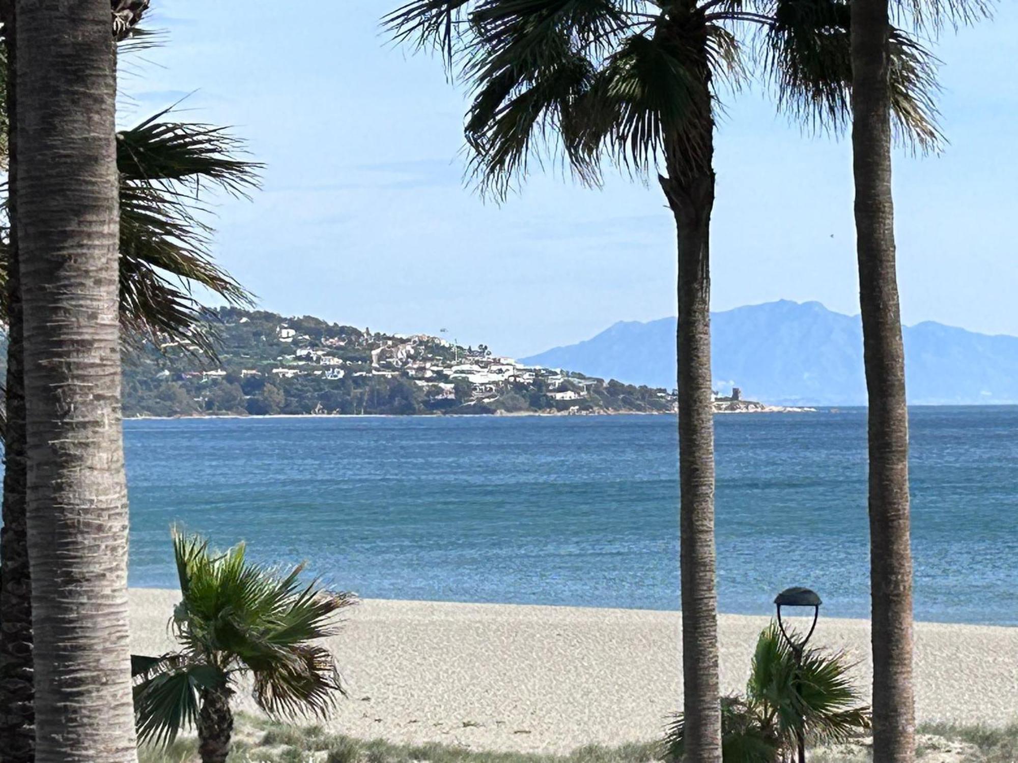Апартаменты Puerto Sotogrande Con Vistas Al Mar Экстерьер фото